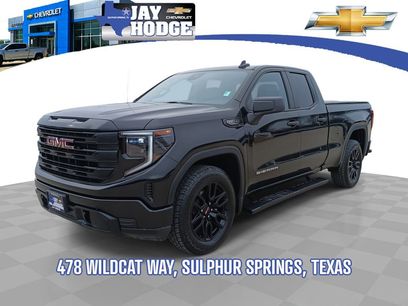 Used 2025 GMC Sierra 1500 Pro w/ Graphite Edition