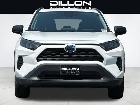 Used 2022 Toyota RAV4 LE AWD/4WD image 9