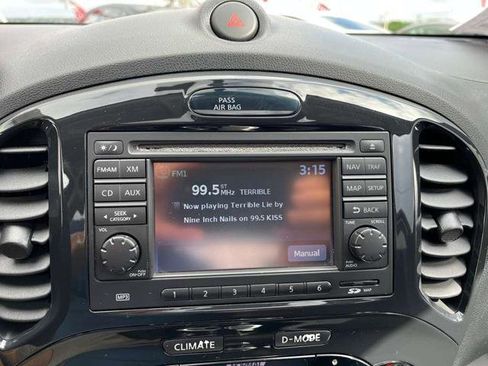Used 2014 Nissan Juke SV w/ Navigation Package image 33