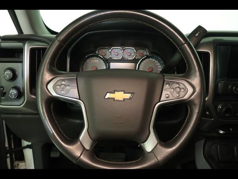 Used 2018 Chevrolet Silverado 1500 LT w/ Texas Edition AWD/4WD image 17