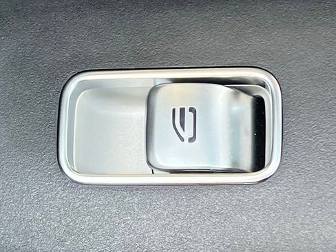 Certified 2024 Mercedes-Benz GLE 450 4MATIC image 19