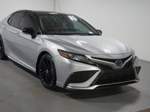 Certified 2024 Toyota Camry XSE FWD image 3