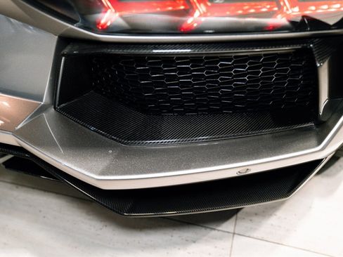 Used 2014 Lamborghini Aventador LP 700-4 image 25