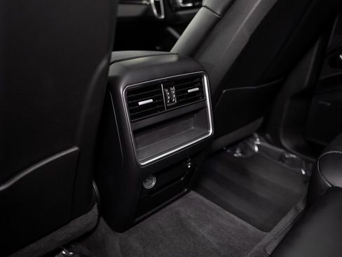 Used 2021 Porsche Cayenne Coupe image 55