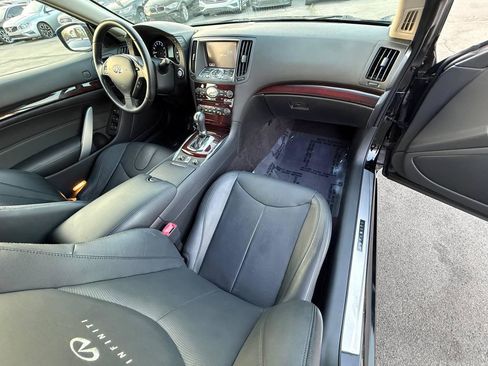 Used 2012 INFINITI G37 Convertible w/ Premium Pkg RWD image 23
