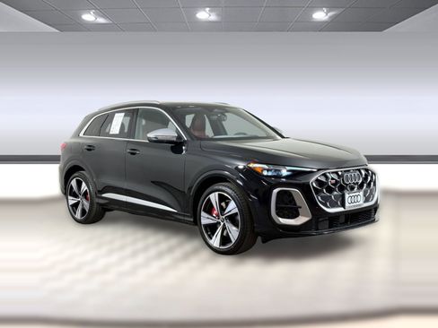 New 2026 Audi SQ5 Premium Plus AWD/4WD image 7