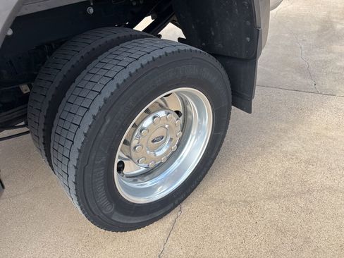 Used 2021 Ford F450 Lariat w/ Lariat Ultimate Package image 11