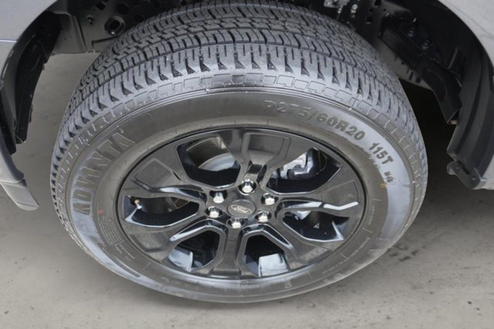 Used 2023 Ford F150 XL w/ STX Black Appearance Package AWD/4WD image 10