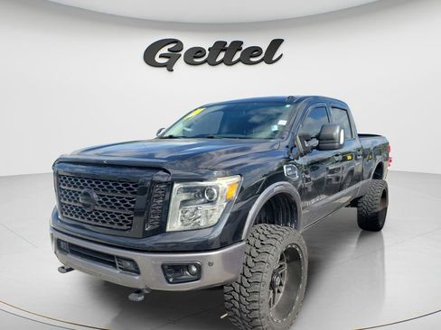Used 2016 Nissan Titan PRO-4X image 2