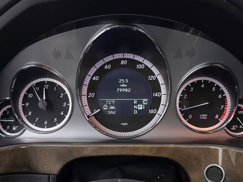 Used 2010 Mercedes-Benz E 350 Sedan image 6