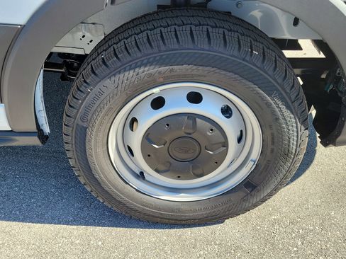New 2026 Ford Transit 250 148 Medium Roof w/ Load Area Protection Package image 14