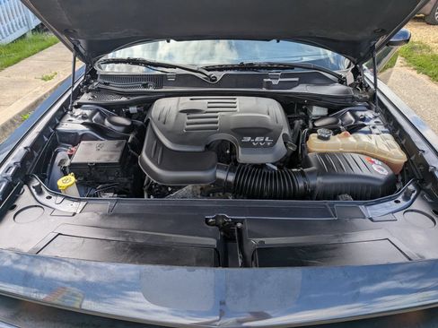 Used 2017 Dodge Challenger SXT w/ Blacktop Package RWD image 16