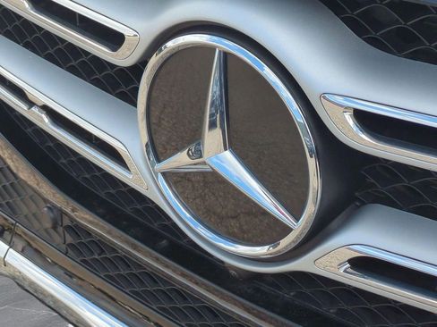 Used 2021 Mercedes-Benz GLE 350 4MATIC image 9