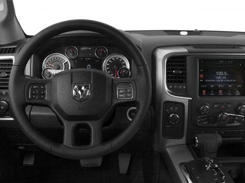 Used 2013 RAM 1500 Express image 9
