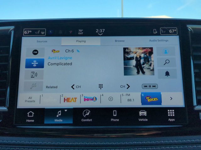 New 2026 Chrysler Pacifica Select FWD image 18