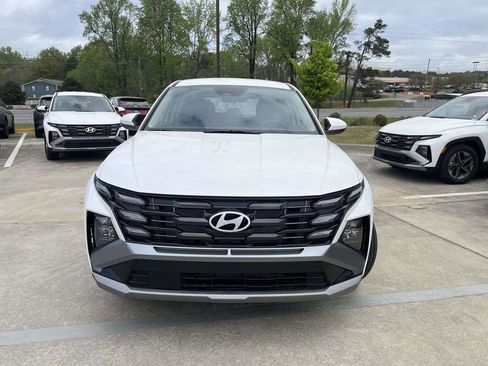New 2026 Hyundai Tucson SE FWD image 2