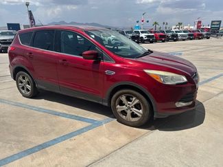 Used 2014 Ford Escape SE FWD video 1