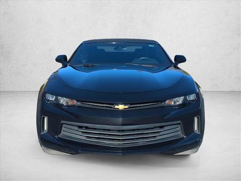 Used 2018 Chevrolet Camaro LT image 2