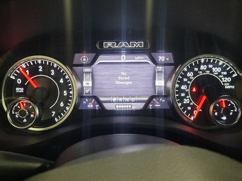 Used 2022 RAM 1500 Big Horn AWD/4WD image 23