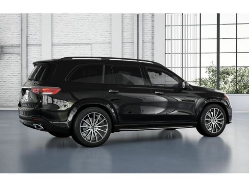 New 2026 Mercedes-Benz GLS 450 4MATIC image 2