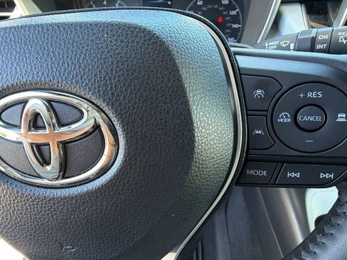 Certified 2023 Toyota Corolla SE FWD image 20