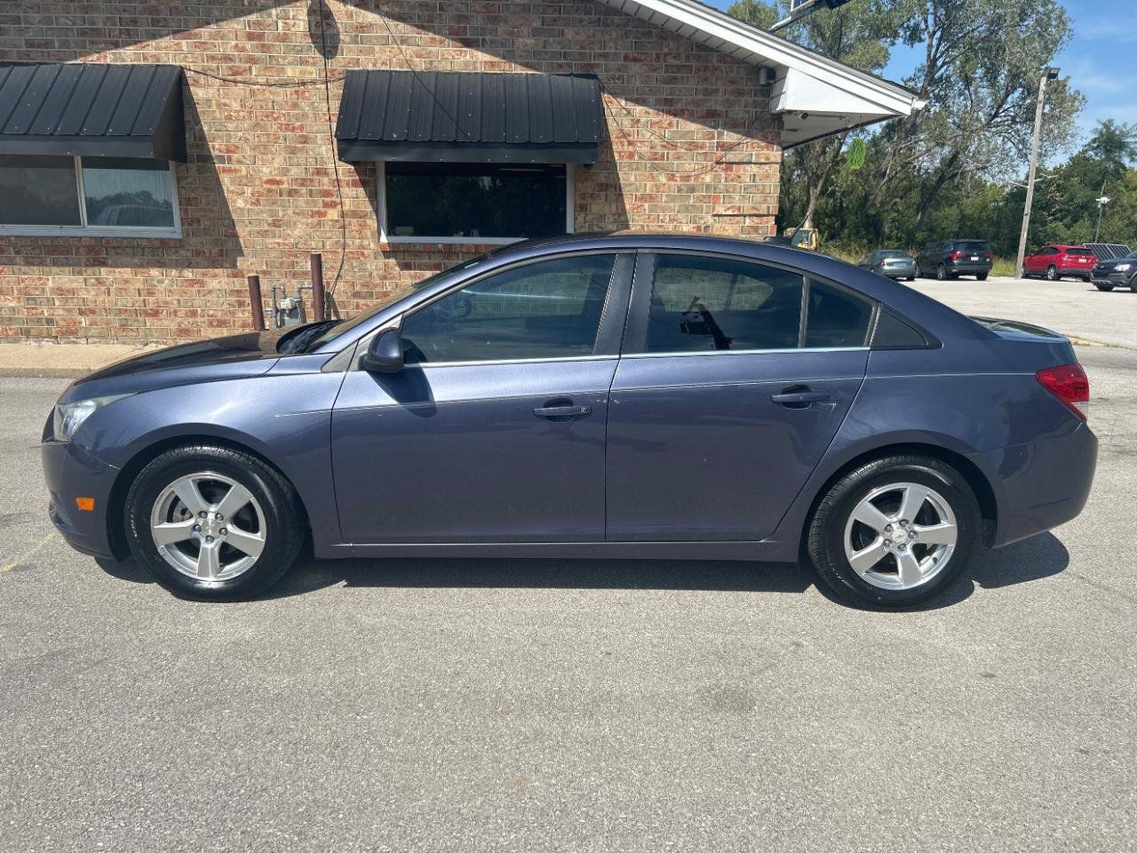 Used 2014 Chevrolet Cruze LT FWD image 10