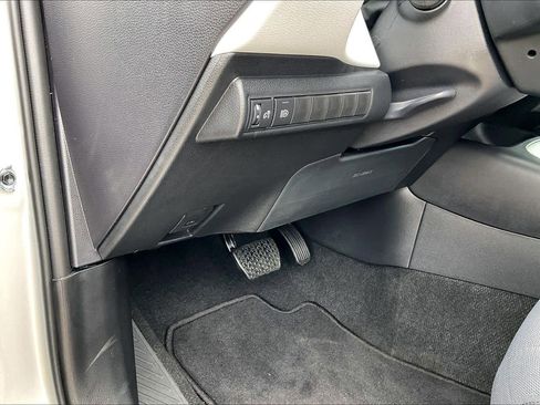 New 2026 Toyota Corolla SE FWD image 19
