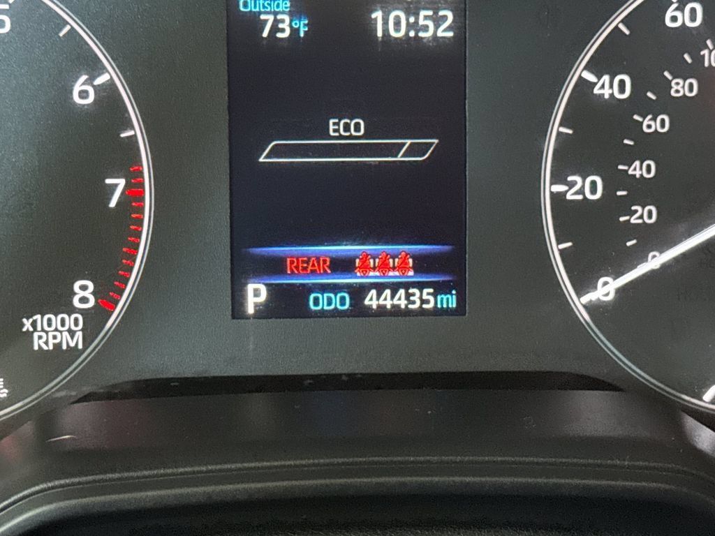 Used 2025 Toyota Corolla LE FWD image 24