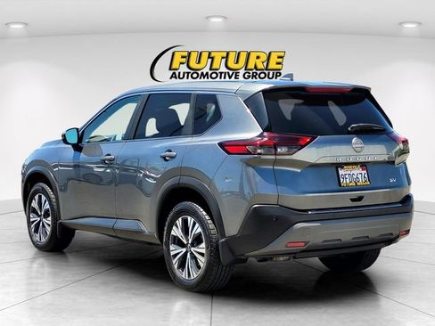 Certified 2023 Nissan Rogue SV FWD image 6
