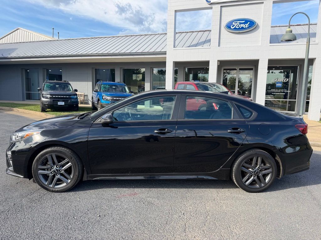 Used 2021 Kia Forte GT-Line FWD image 2