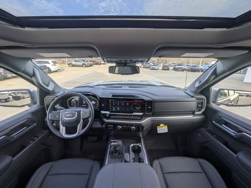 New 2026 GMC Sierra 1500 SLT w/ SLT Premium Package image 19