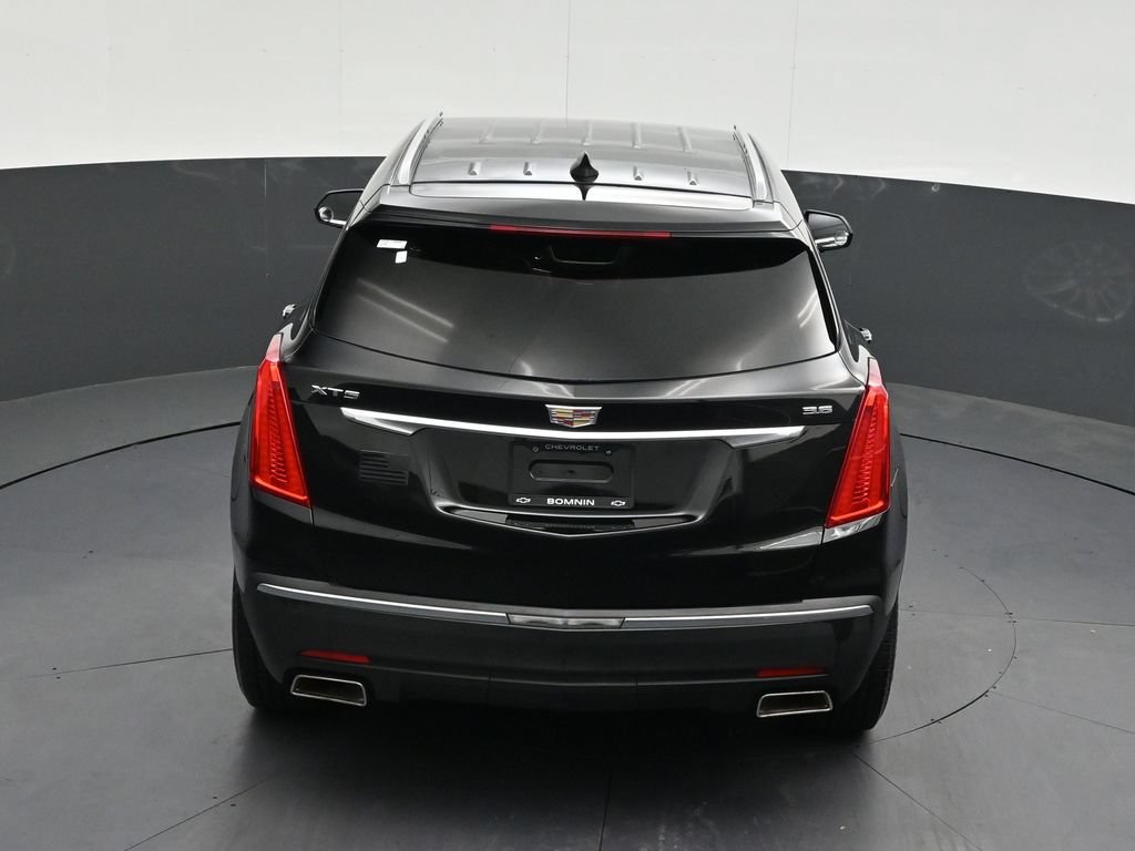 Used 2017 Cadillac XT5 FWD image 24