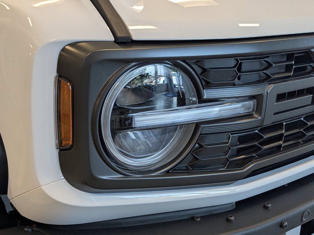 New 2025 Ford Bronco Raptor w/ Interior Carbon Fiber Pack AWD/4WD image 8