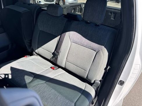 Used 2024 Ford F250 XLT image 14