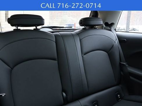 Used 2023 MINI Cooper 2-Door Hardtop image 16