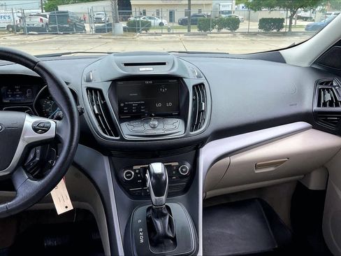 Used 2014 Ford Escape SE w/ Equipment Group 201A FWD image 7