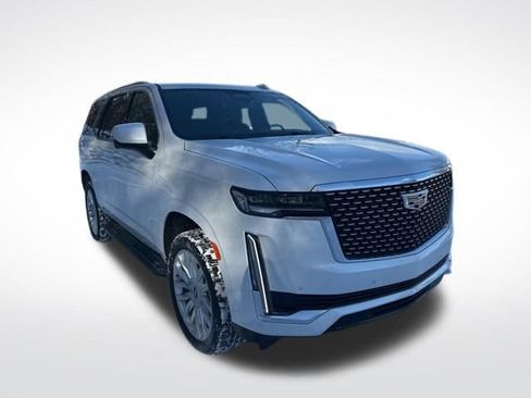 Certified 2024 Cadillac Escalade Luxury w/ LPO, Floor Liner Package image 7