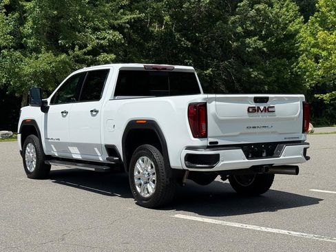 Used 2023 GMC Sierra 2500 Denali w/ Denali Ultimate Package AWD/4WD image 2
