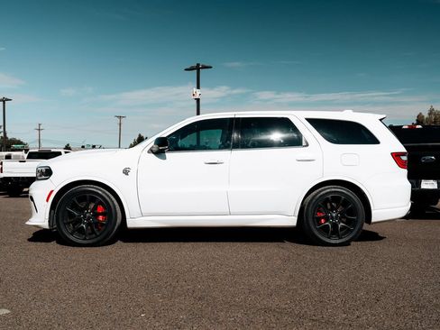 Used 2021 Dodge Durango SRT Hellcat w/ Technology Group AWD/4WD image 4