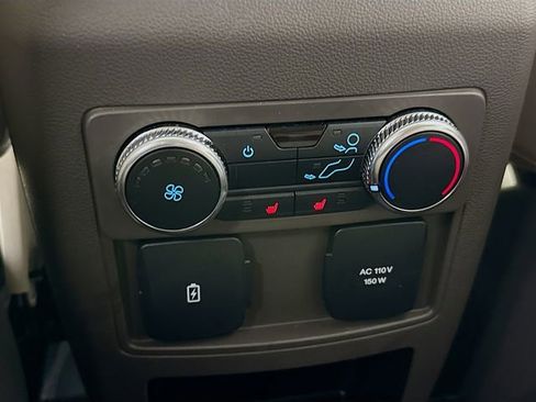 Used 2021 Ford Explorer Platinum w/ Equipment Group 601A image 28