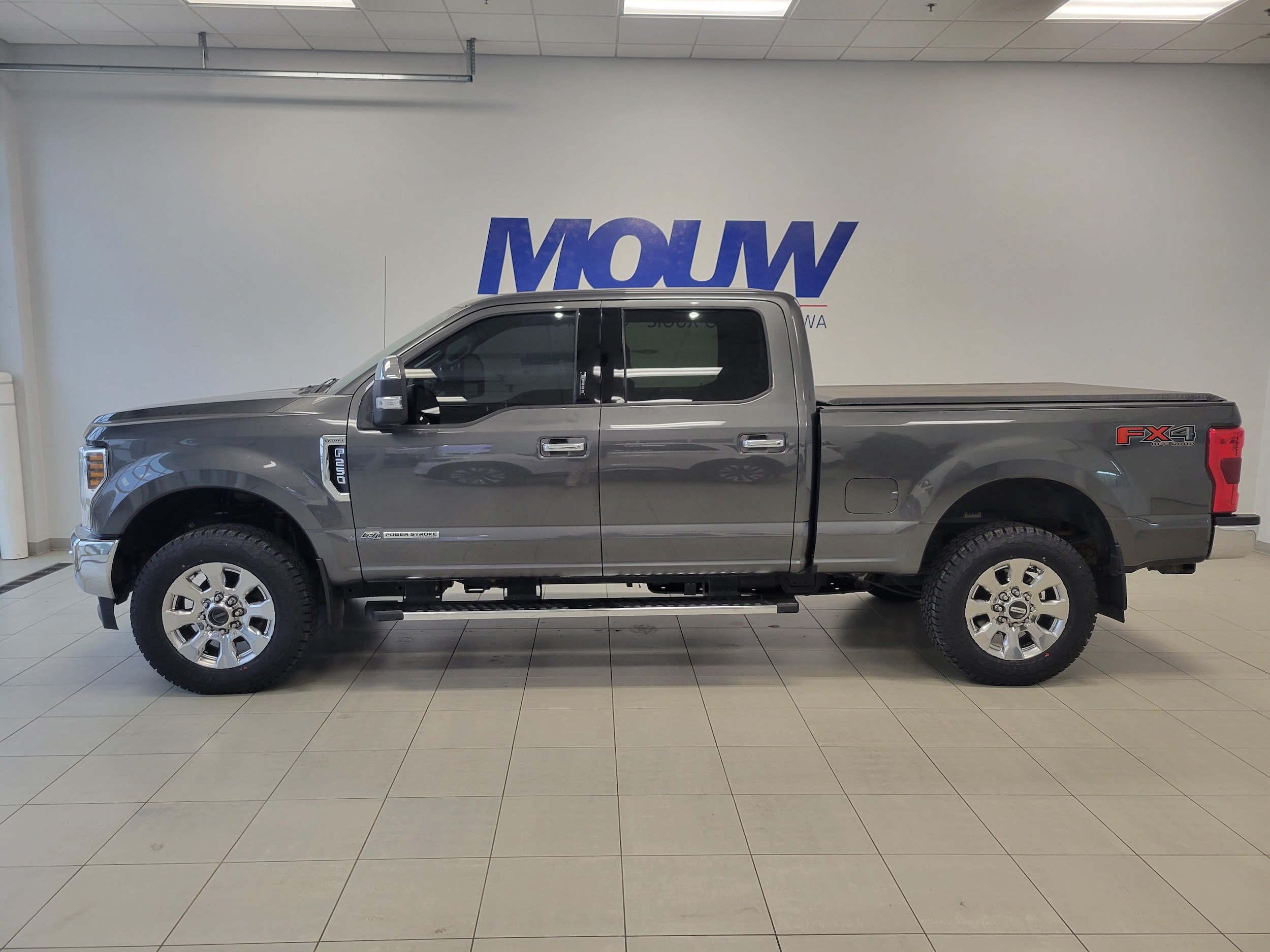 Used 2019 Ford F250 Lariat w/ Chrome Package AWD/4WD image 1