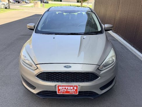 Used 2016 Ford Focus SE FWD image 6