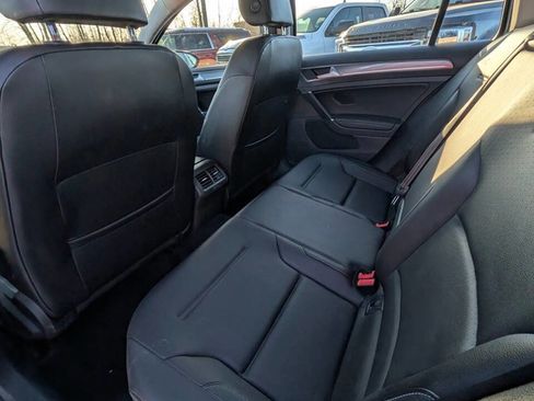 Used 2017 Volkswagen Golf Alltrack SE image 23