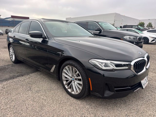 Used 2022 BMW 530i w/ Convenience Package RWD image 3