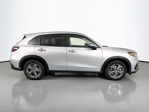 New 2027 Honda HR-V LX image 4