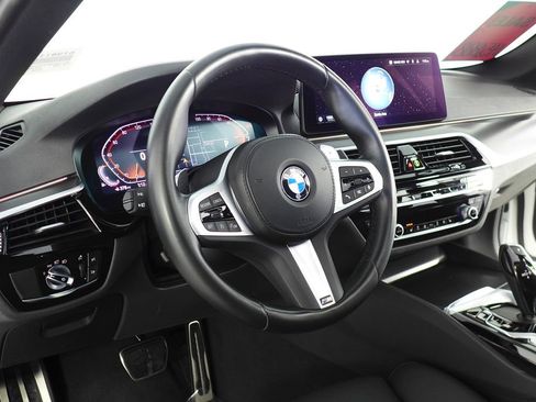 Certified 2023 BMW 540i w/ M Sport Package image 30