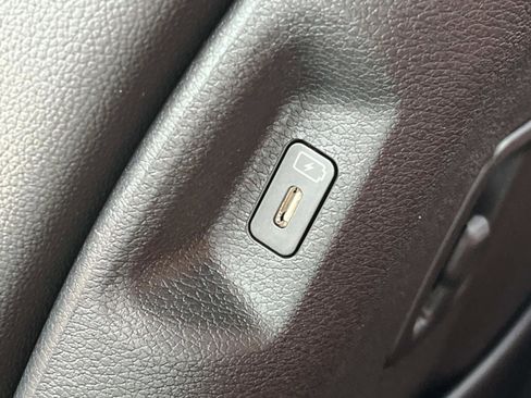 New 2026 Kia Sportage SX image 17