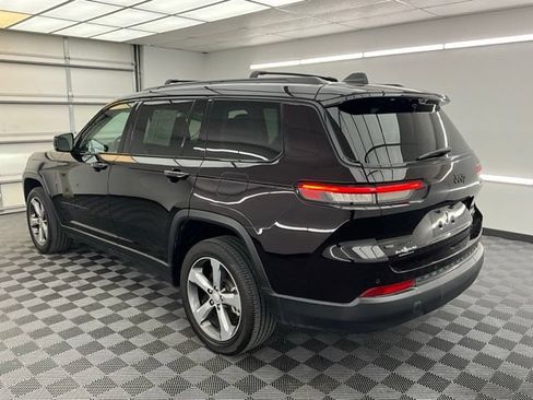 Used 2022 Jeep Grand Cherokee L Limited w/ Luxury Tech Group II AWD/4WD image 18