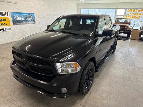 Used 2016 RAM 1500 Express w/ Black Ram 1500 Express Group image 96