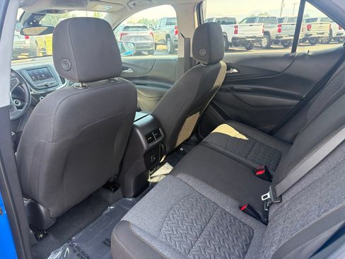 Used 2024 Chevrolet Equinox LT AWD/4WD image 24